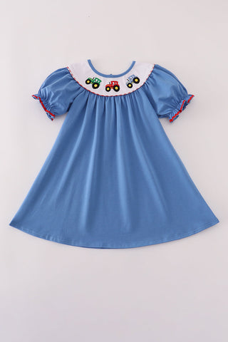 Embroidery 🚜 dress